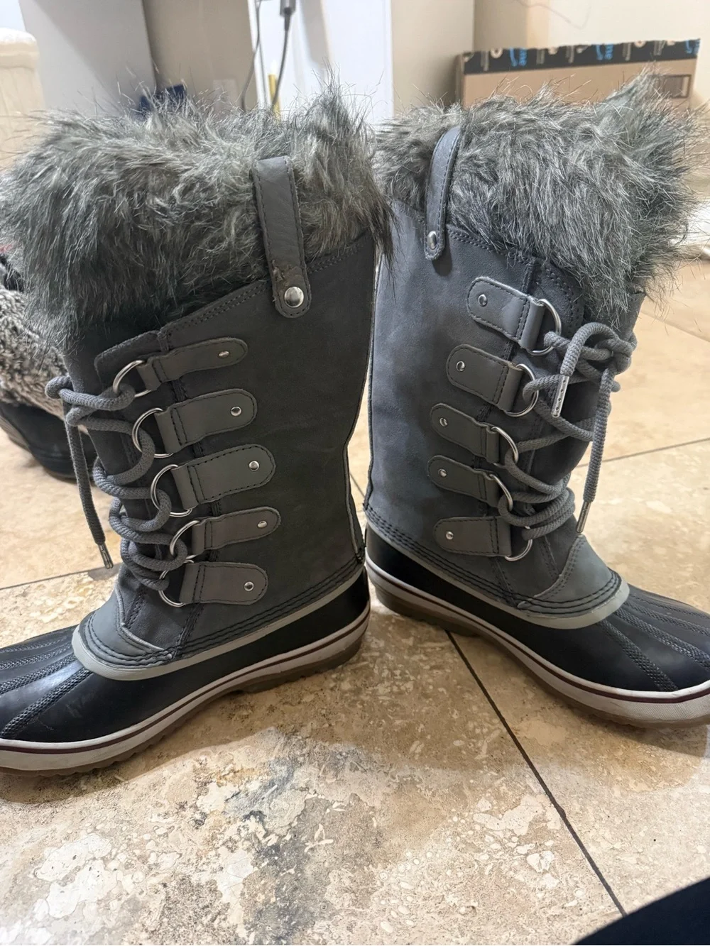 Sorel Grey Faux-Fur Lace-Up Waterproof Winter Boots